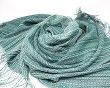 Load image into Gallery viewer, Evergreen Mélange Shawl