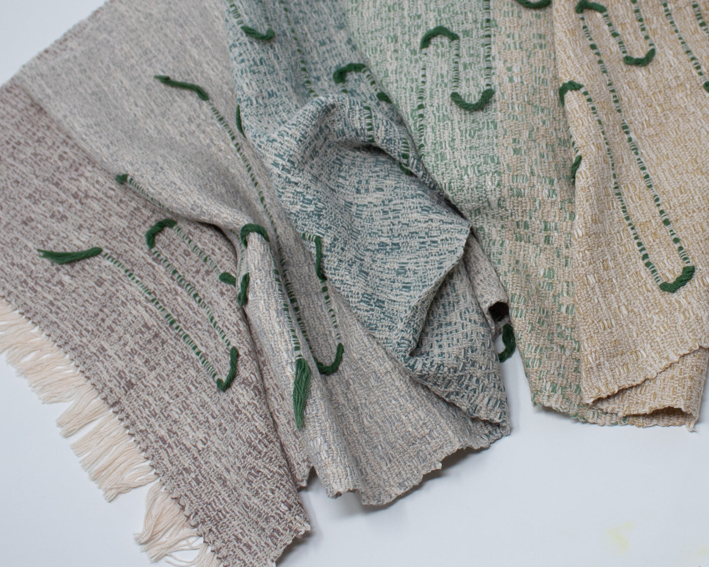 66" Sage Squiggle Table Runner
