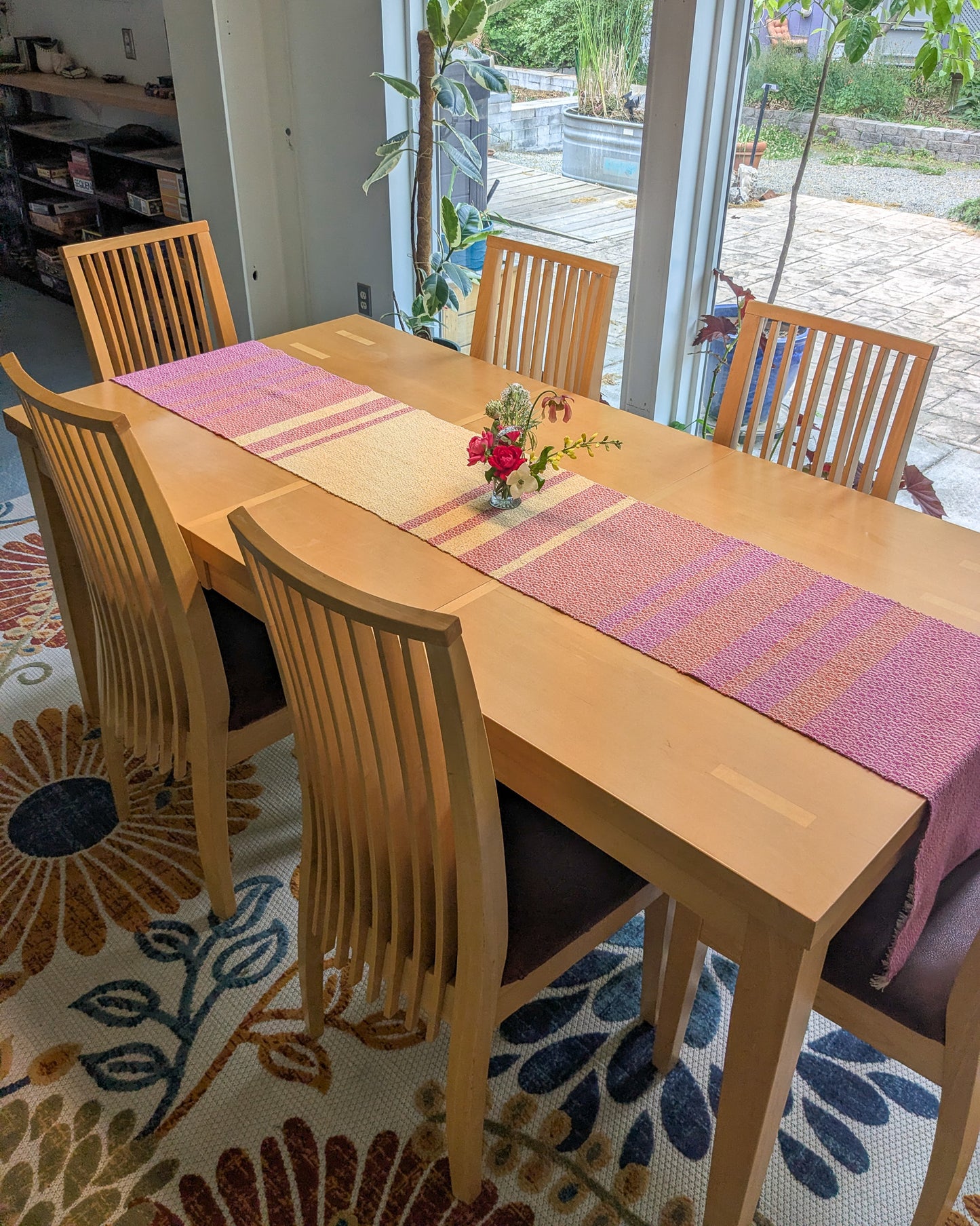 96" Zinnia Table Runner