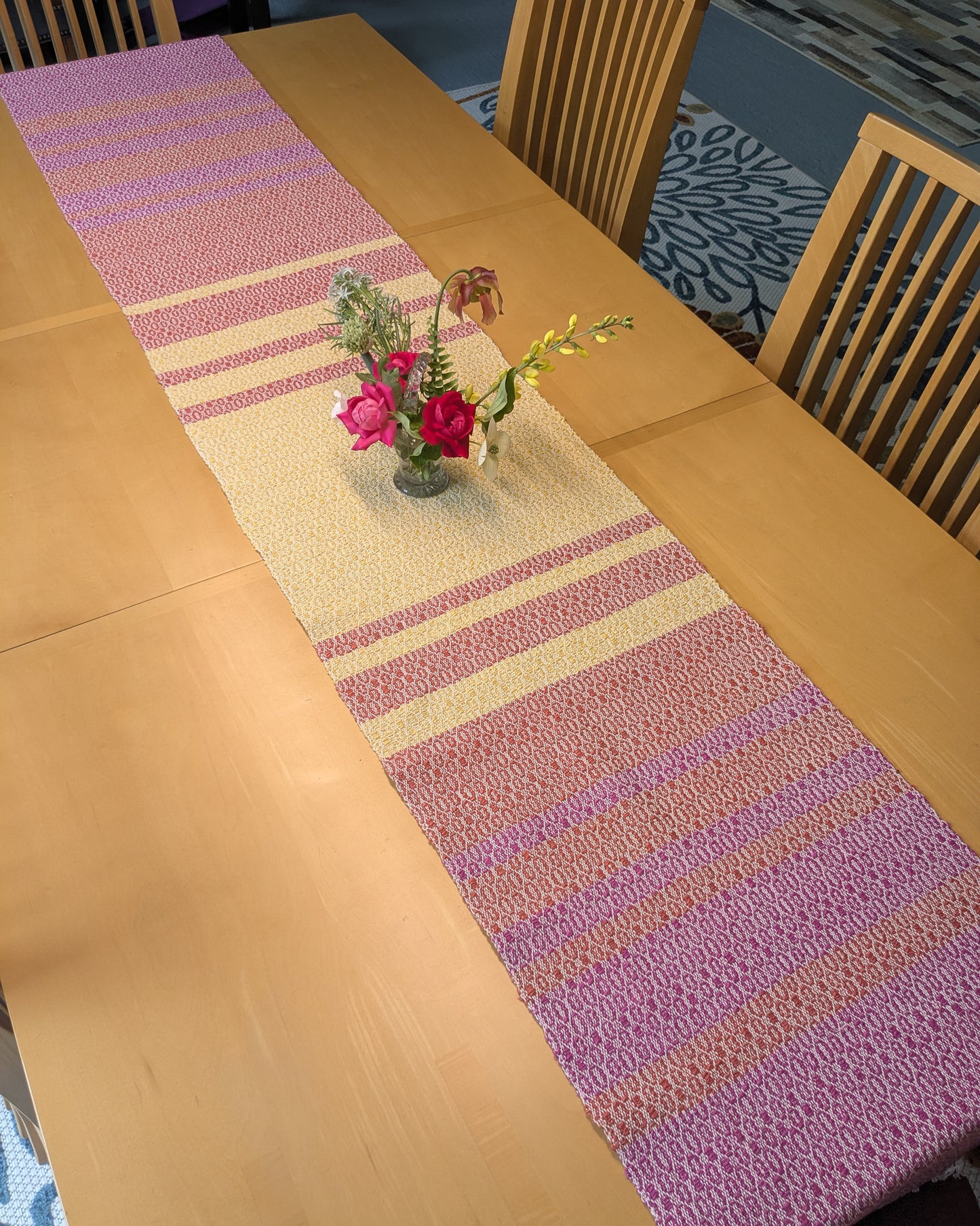 96" Zinnia Table Runner